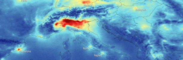 Inquinamento, foto shock: pianura padana (con smog) vista dal satellite