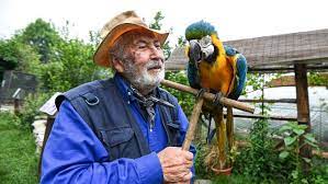 Un pappagallo di 52 anni è l’ultimo esemplare dello zoo di Cuneo, chiuso nel 1984